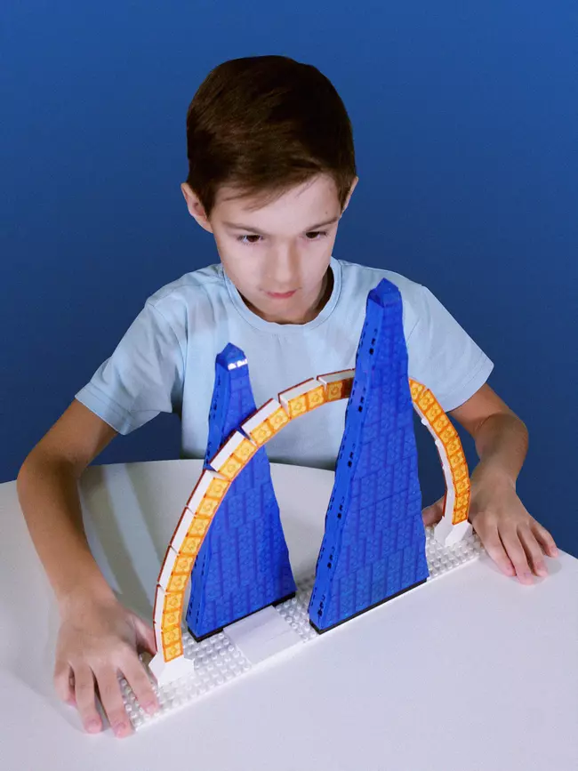 СОБЕРИ стелу "Полярный круг", Салехард. Конструктор 1 СОБЕРИ стелу "Полярный круг", Салехард. Конструктор 1