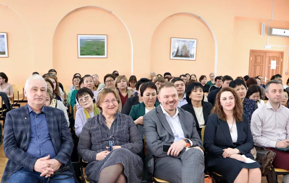 Основное изображение